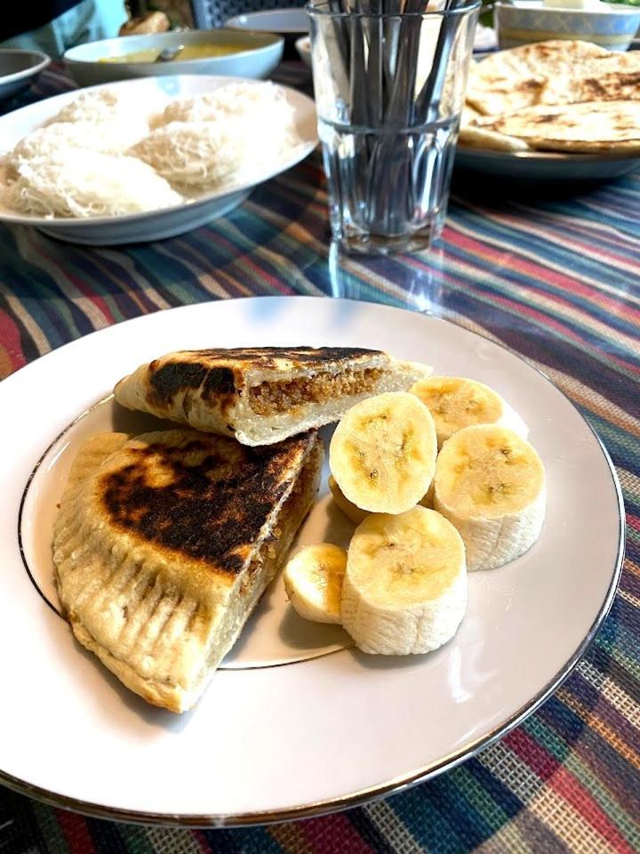 Ella Brown House Hotel Екстериор снимка