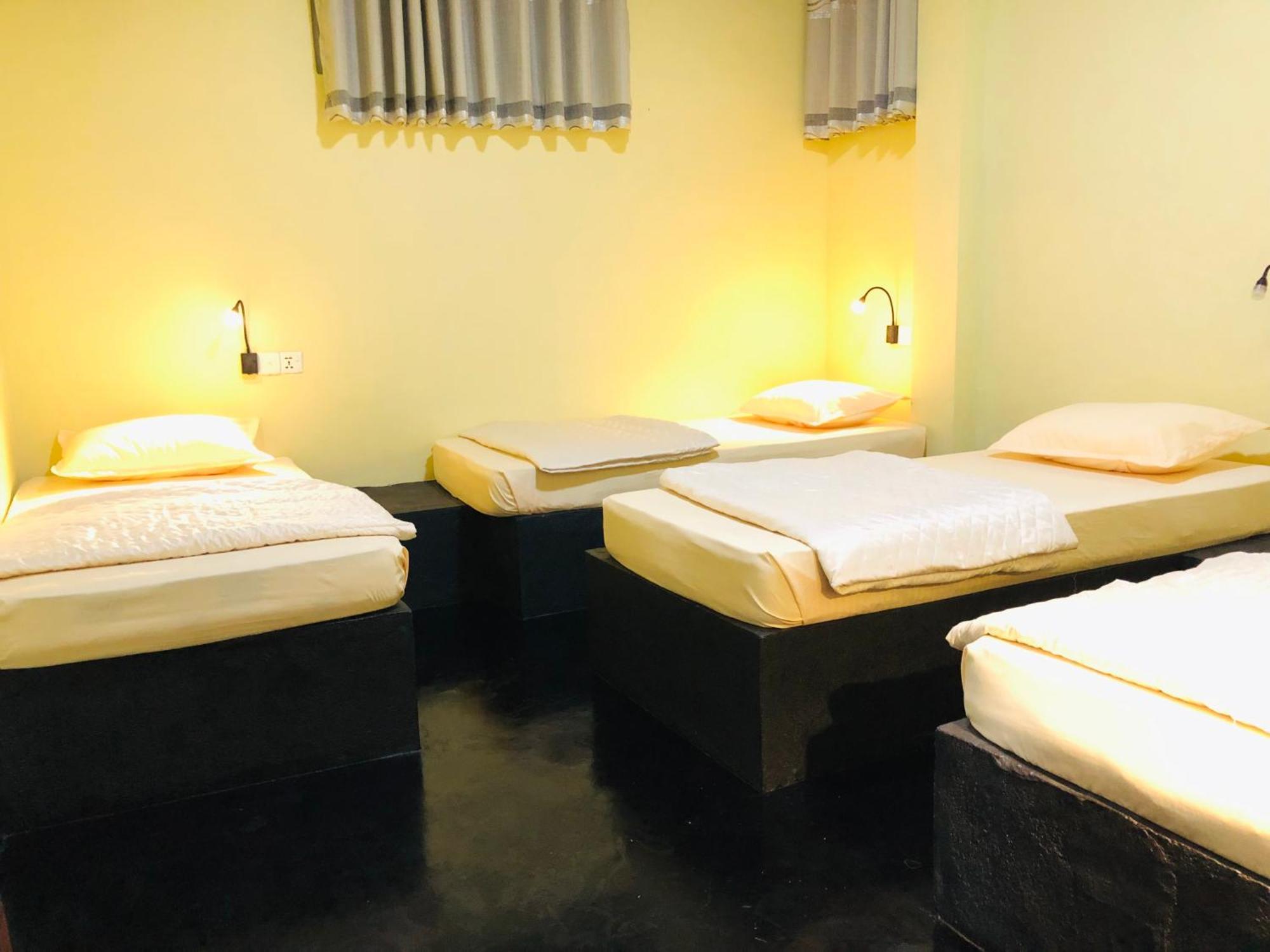 Ella Brown House Hotel Екстериор снимка