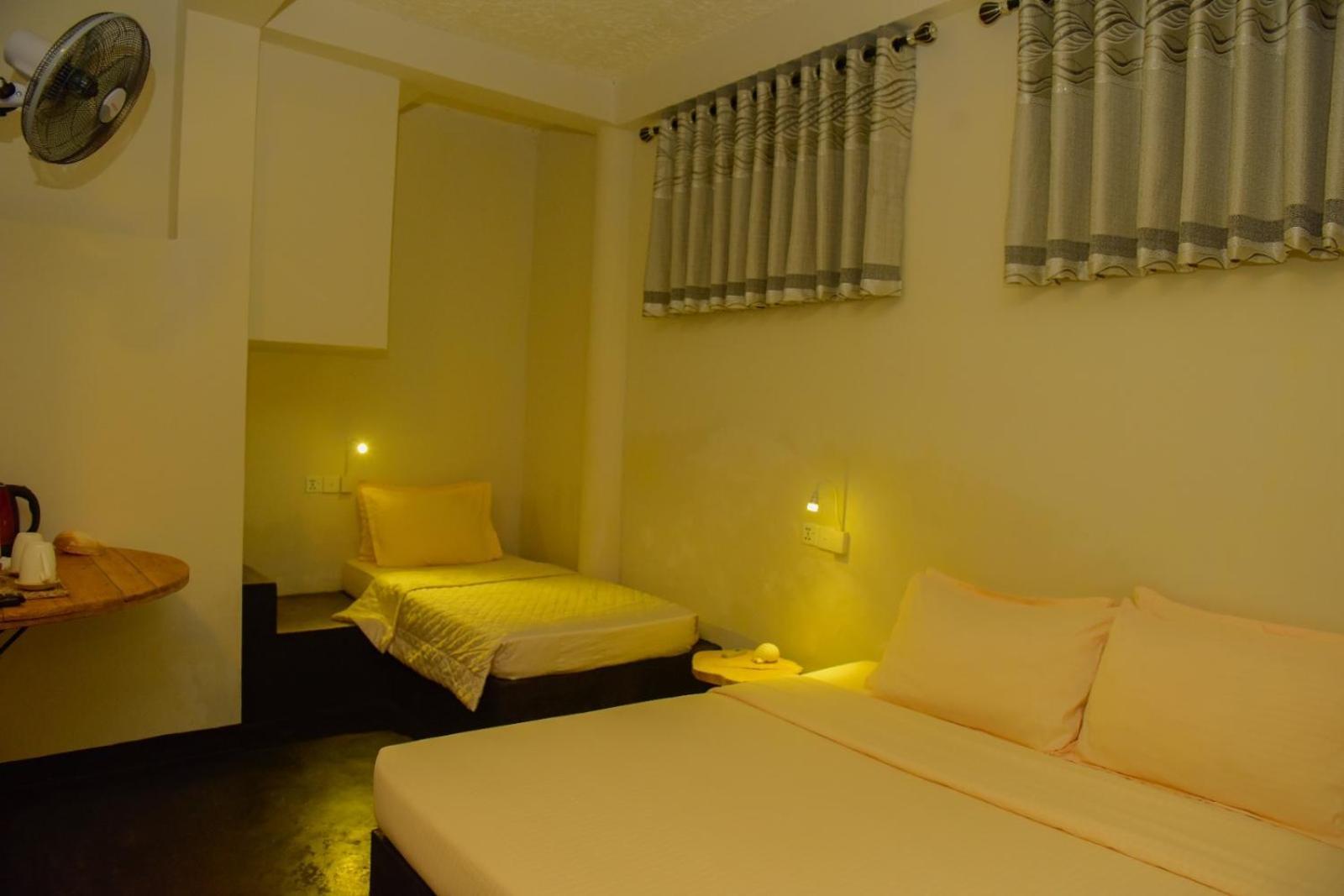 Ella Brown House Hotel Екстериор снимка